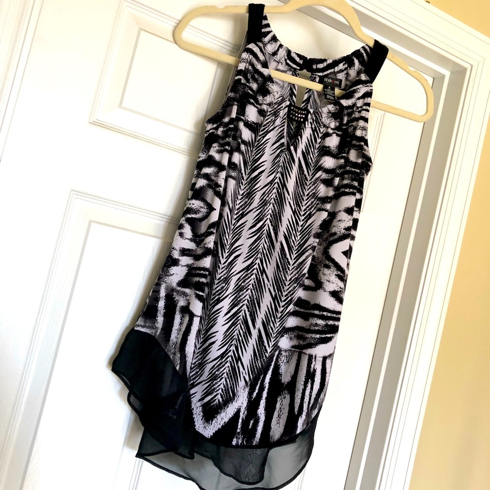 Flowy & Dressy Black and White Top
